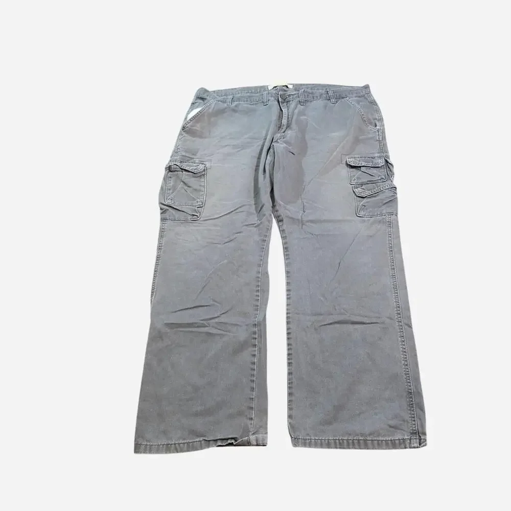Baggy Y2K Wrangler Cargo Pants (42x30)